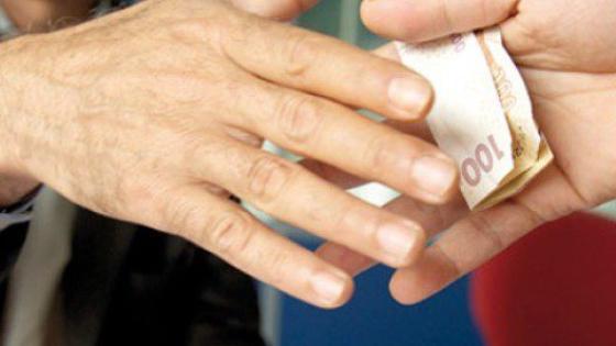 في كمين أمني محكم.. توقيف قائد وعون سلطة متلبسين بتلقي رشوة