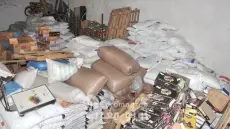 الدرك الملكي يوقف صاحب محل بضواحي مراكش بعد ضبط مواد فاسدة ومحاولة رشوة عناصره