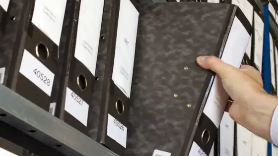 نقل أرشيف “البوليساريو” إلى ثكنة عسكرية جزائرية