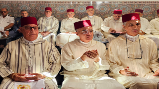 ازغنغان : تسليم هبة ملكية للقائمين على ضريح الشريف محمد امزيان
