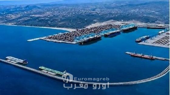 السلطة الإقليمية بالناظور تترأس اجتماعاً موسعاً للوقوف على جاهزية ميناء “الناظور غرب المتوسط” قبل نهاية 2026