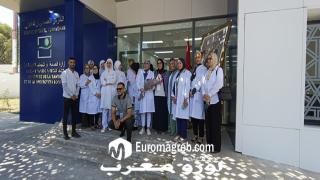 ليلة الوفاء لـ “ملاك الرحمة”.. أسرة المركز الصحي بأزغنغان تحتفي بالممرضة أشرقي شوارة بمناسبة تقاعدها