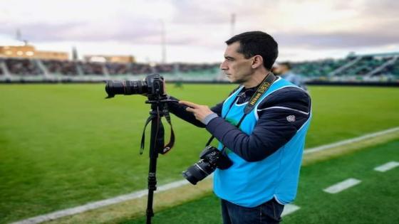 منير حموتي.. العدسة الصادقة التي لا تكل عن الحضور الإعلامي بجهة الشرق