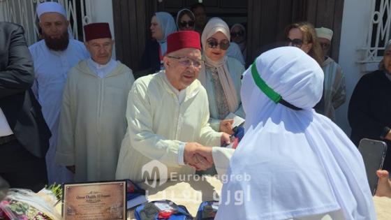 في دورتها الـ38.. الناظور تودّع حجاج مليلية في أجواء روحانية متميزة بمنزل الفاعل عمر دودوح