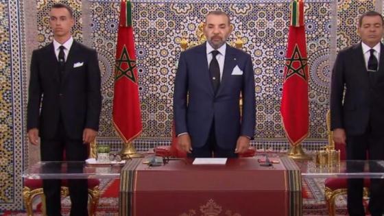 Sa Majesté le Roi Mohammed VI engage le Royaume dans une vaste réforme territoriale et sociale et donne une dernière chance aux relations avec l’Algérie