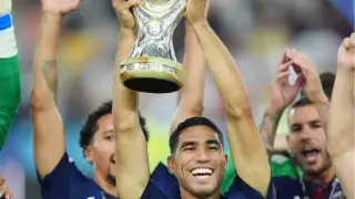 باريس سان جيرمان ينتزع السوبر الأوروبي من أنياب توتنهام في ليلة المجد الإيطالية