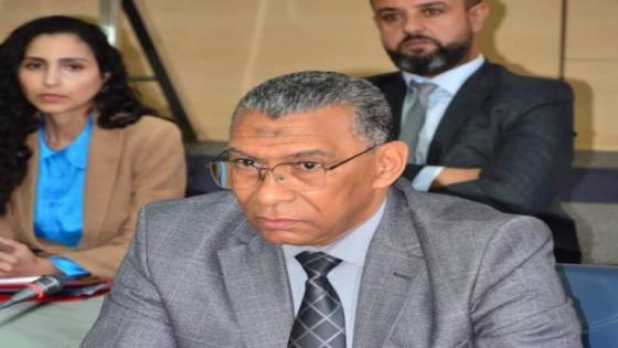 عامل إقليم سيدي إفني يتفاعل إيجابيًا مع نداء مرضى الدياليز لتعزيز العرض الصحي