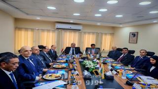 المركز القومي لدراسات الشرق الأوسط يستقبل وفد من أكاديمية الدراسات الاستراتيجية والدفاعية العُمانية