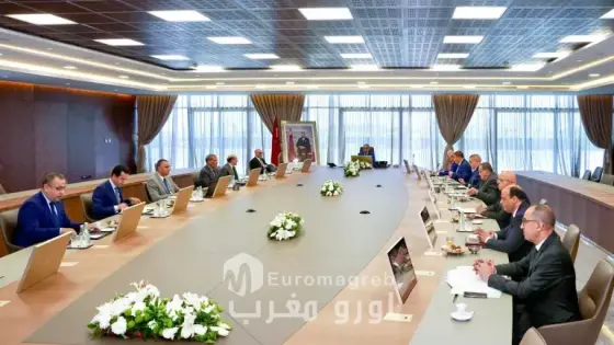 المدير العام للأمن الوطني ولمراقبة التراب الوطني يترأس اجتماع عمل استراتيجي لوضع خارطة طريق جديدة لأمن الملاعب الرياضية