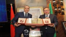 الرباط: المدير العام للأمن الوطني ومراقبة التراب الوطني عبد اللطيف الحموشي يستقبل بالمديرية العامة للأمن الوطني السيد السكندر كيدو لوبيز بارولا سفير جمهورية لبرازيل.