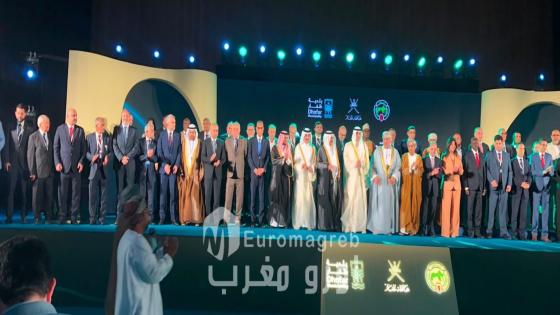 من ظفار.. المدن العربية تبحث مستقبل التنمية الحضرية والتحول الرقمي انطلاق المؤتمر العام العشرين لمنظمة المدن العربية بمشاركة المحافظين ورؤساء البلديات العربية