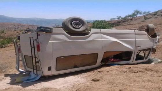نجاة ركاب من حادث انقلاب سيارة بجماعة النكور بإقليم الحسيمة