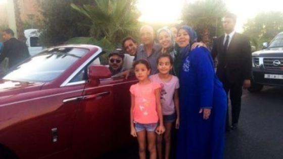 لهذه الأسباب … لن يستغرب العالم رؤيتهم العاهل المغربي يسوق سيارته بنفسه وبدون حراسة