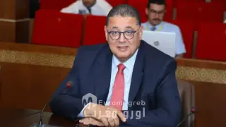 عبد الرحمان وافا يقود تدخلاً حاسماً ينهي أزمة المعتمرين المغاربة العالقين بتركيا
